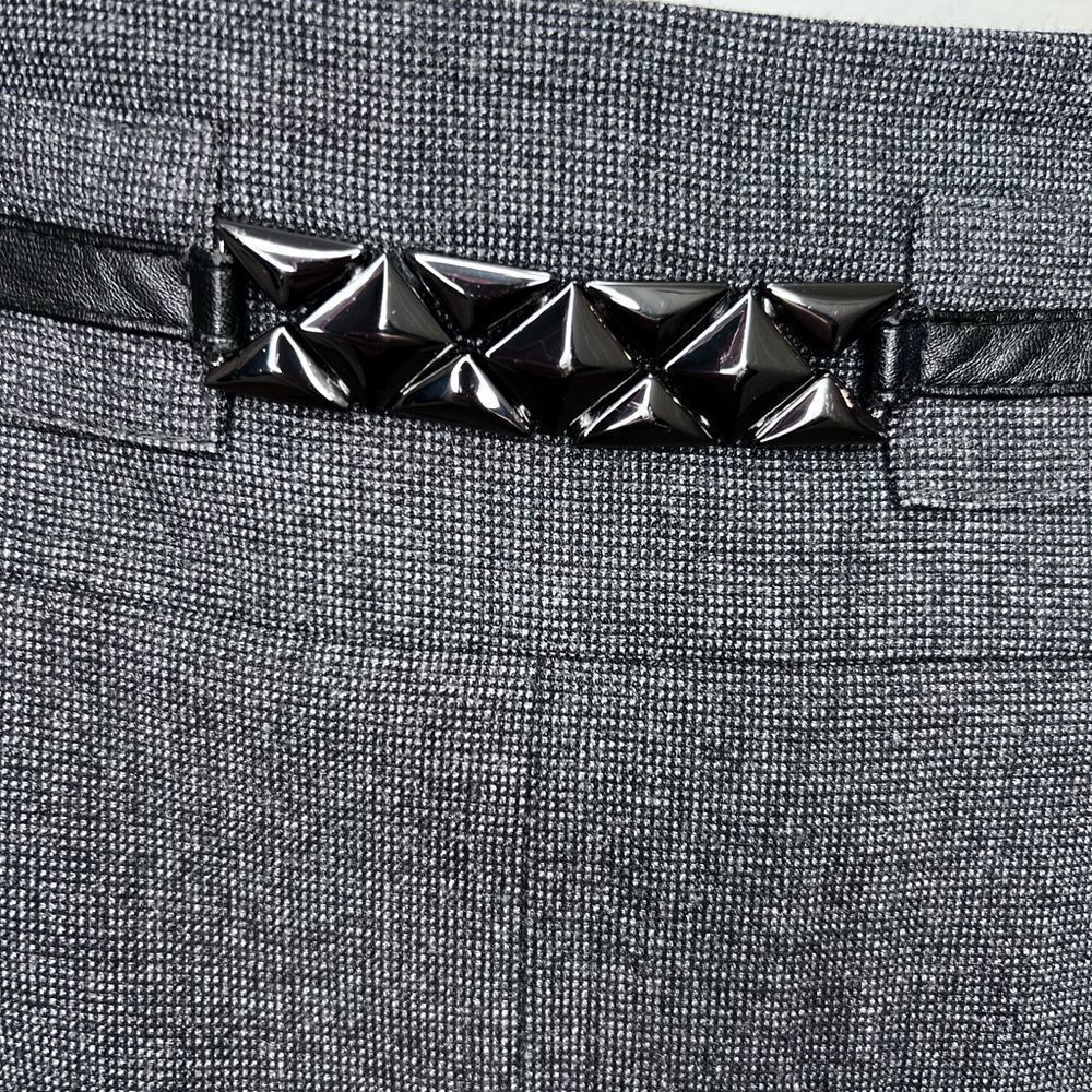 𝅺size 10 Conrad C Grey Pleated Skirt - Picture 3 of 8